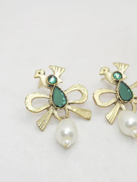 Cute Small Gold Earrings Designs 01