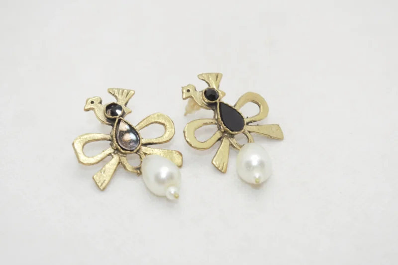 Cute Small Gold Earrings Designs 01
