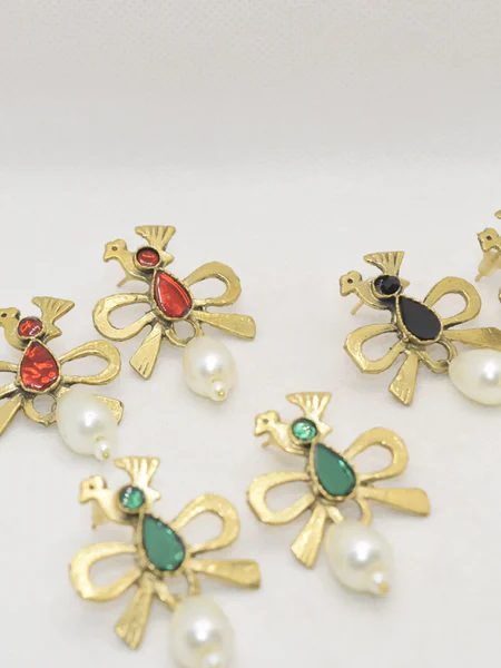 Cute Small Gold Earrings Designs 01