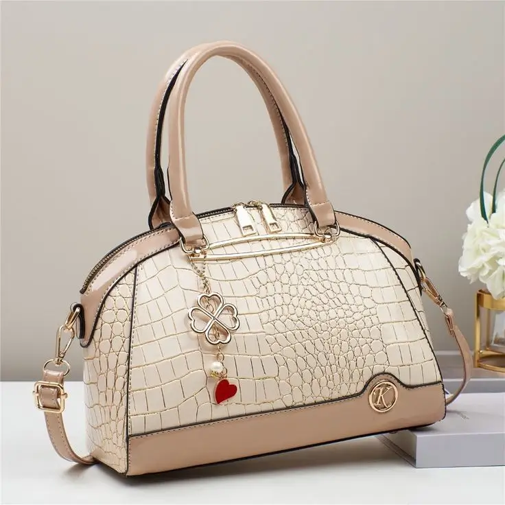 Fashion Hand bags