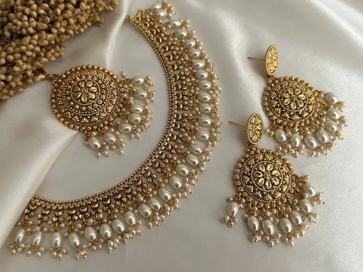 Golden Necklace set
