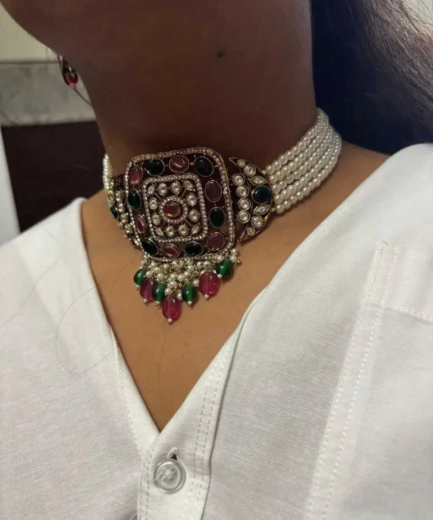 Kundan chokers