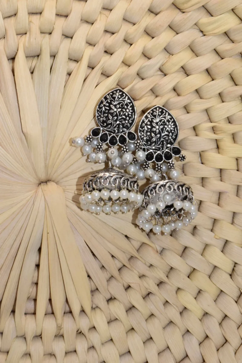 Shiny Silver Jhumka Earrings