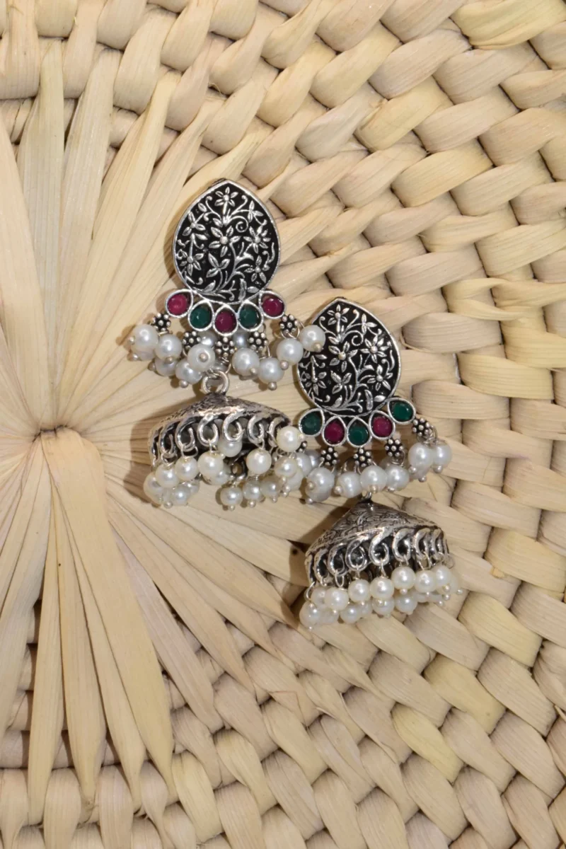 Shiny Silver Jhumka Earrings