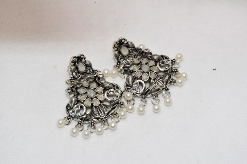 Silver Antique Earrings - Drop Earrings -01