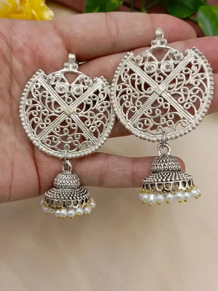 Silver Circle Earrings
