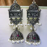 Silver Earrings - Swan Love Beauty