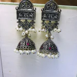 Silver Earrings - Swan Love Beauty