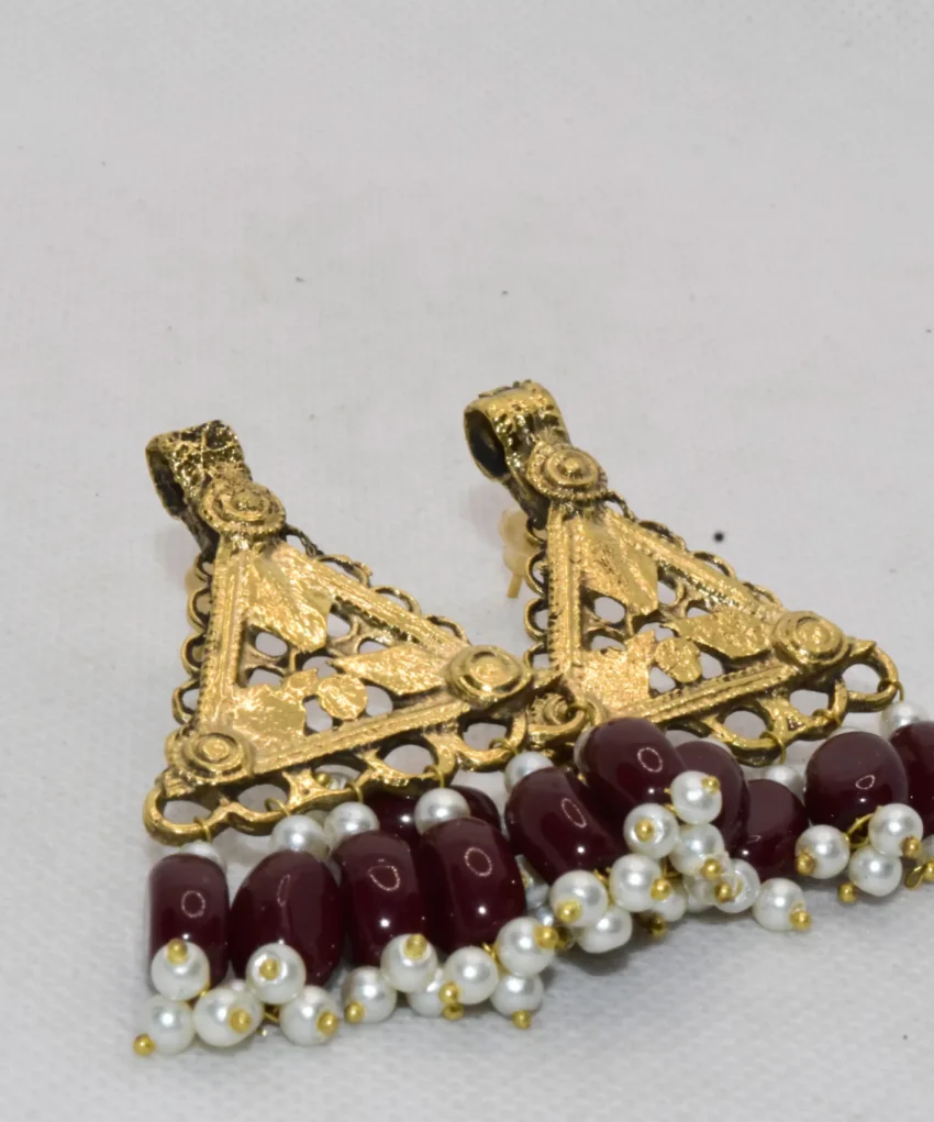 Small Triangle Earrings (3)