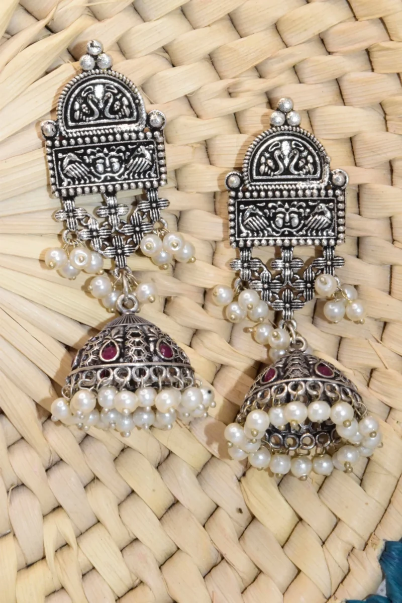 Swan Love Silver Earrings