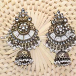 White Pearl Kundan Earrings with Sahara (4)
