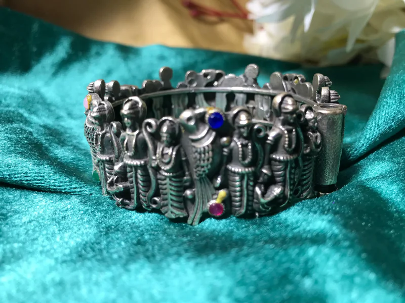 Antique Kada