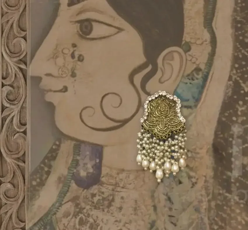 Antique White Beads Earrings