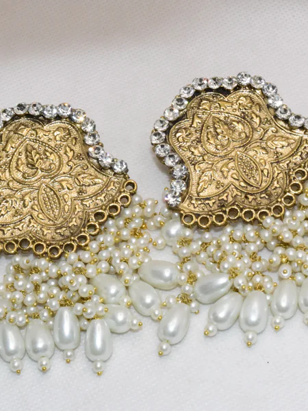 Antique White Beads Earrings