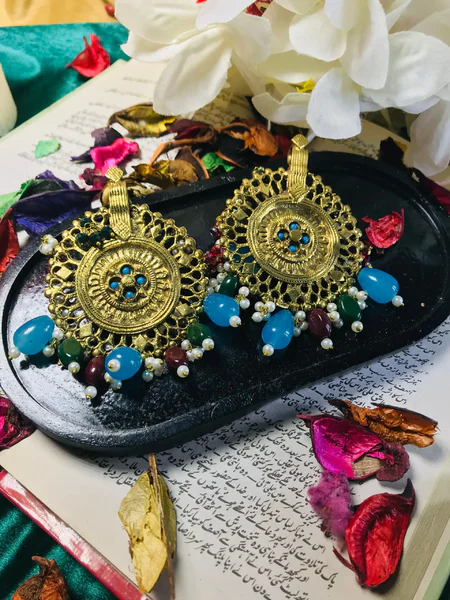 Gold Boho Earrings - Antique Jewelry (3)