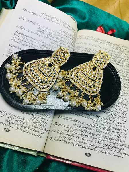 Gold Kundan Earrings