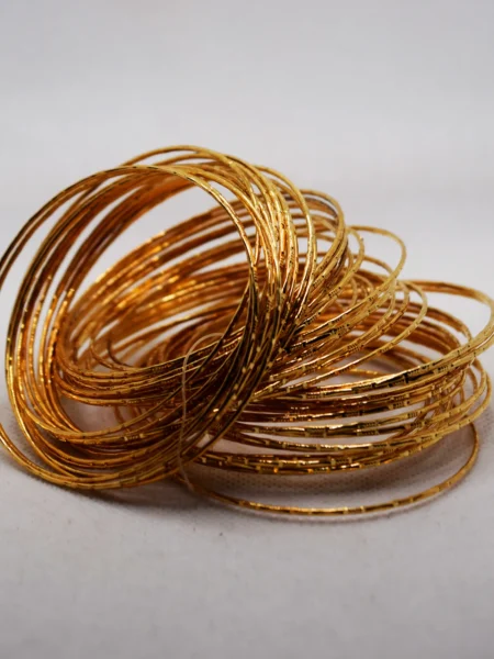 Gold Metal Bangles for Women (1)