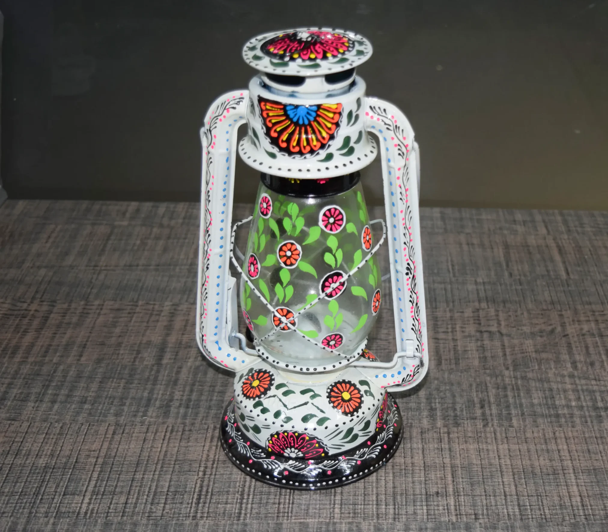 Lighting Traditions: Truck Art Lanterns Pakistan" 5 Hand Painted Lantern - 01