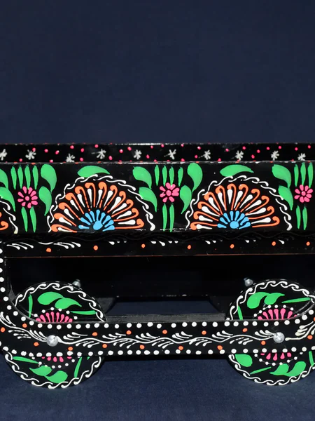 Hand Painted Thaila (4)