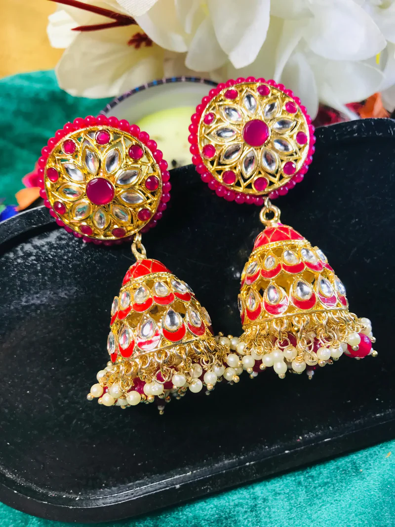 Lovely Jhumka Pearl Kundan Earrings