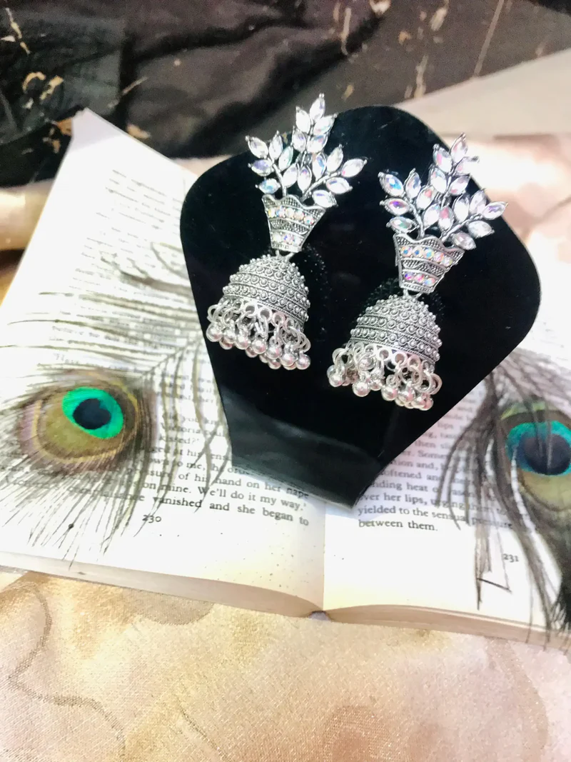 Meticulous Handmade Oxidized Earrings Design (1)