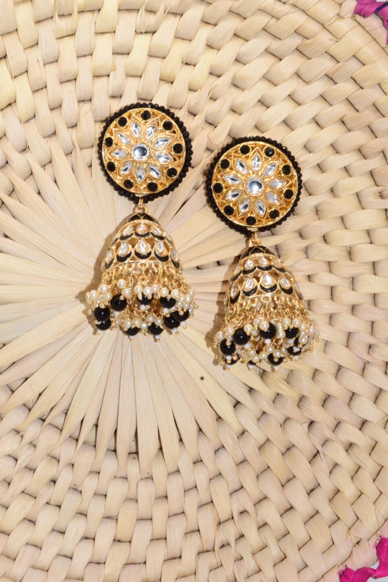 Legacy in Gold: The Timeless Story of South Asian Kundan Jewellery 2 Pearl Kundan Earrings