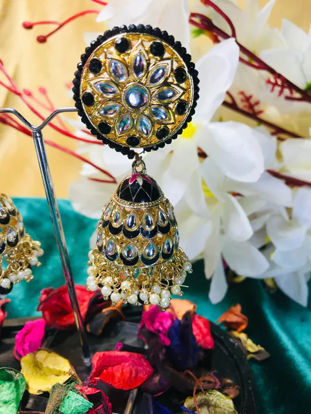 Pearl Kundan Earrings