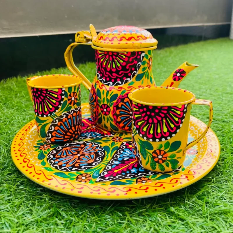 Truck Art Tea Cups and Kettle Set (1)