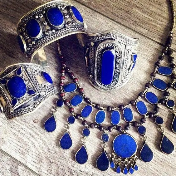 Top 5 Must-Have Afghan Jewelry Trends for Summer 2025 2 Afghani Jewellery 2