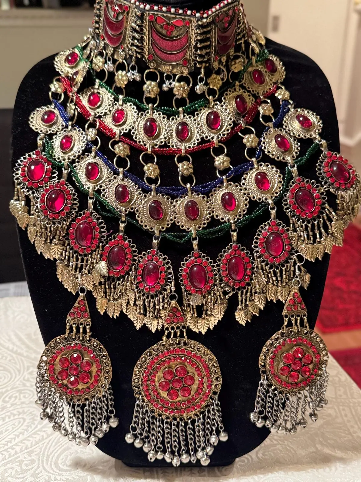 Afghani Jewellery: A Heritage Passed Down Through Generations 6 Afghani Jewellery (1)