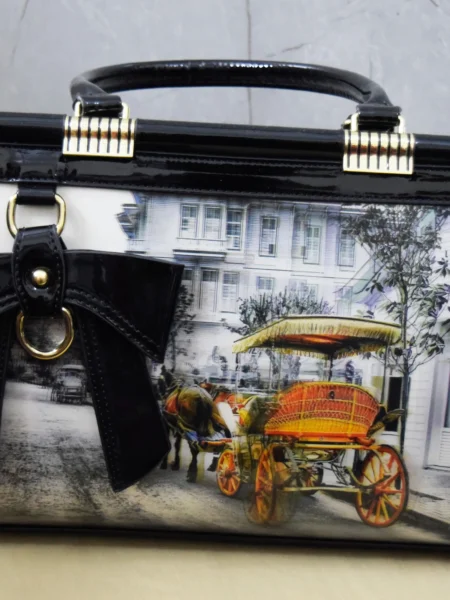 Chic 3D Ladies Handbag (1)