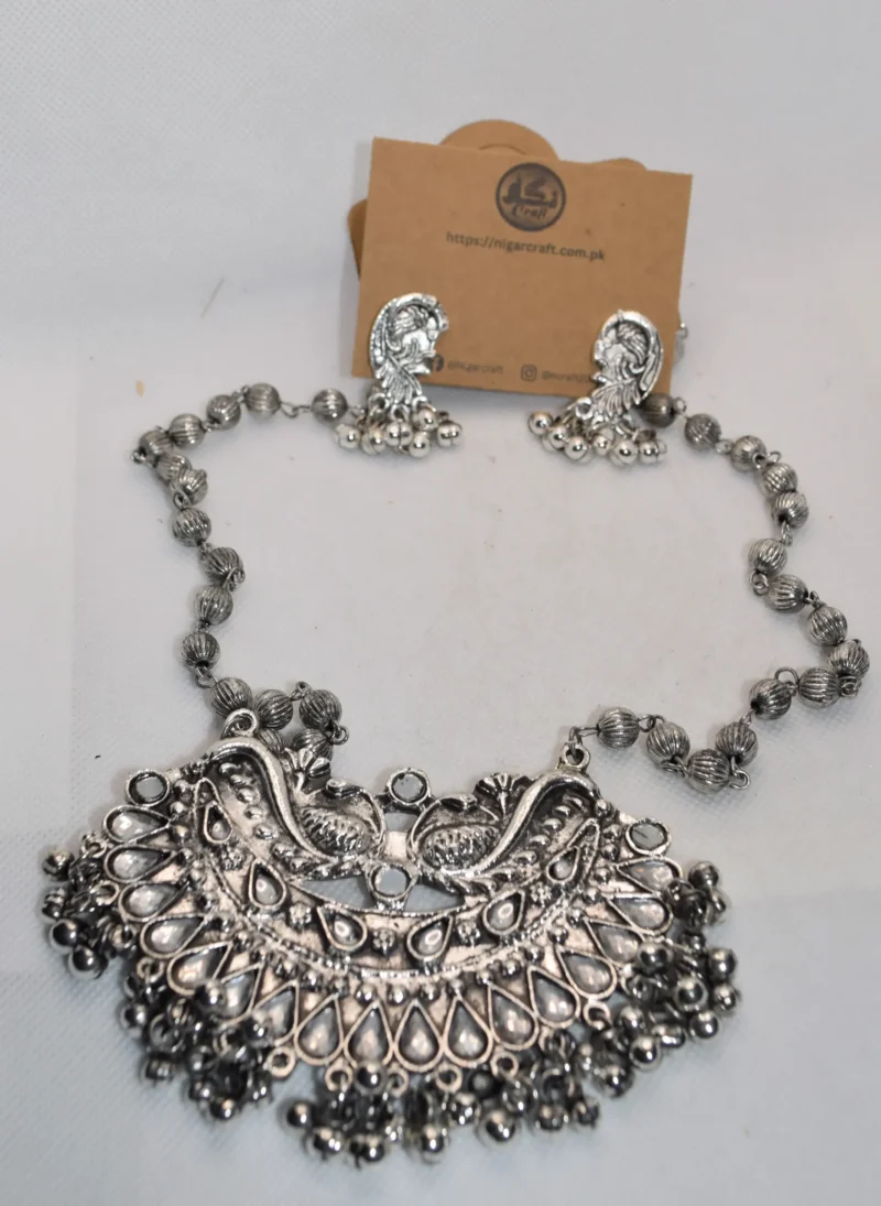 Latest Mala Set Design