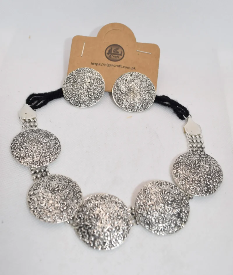 Silver Choker Necklace Pakistan