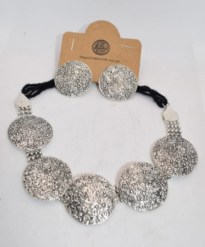 Silver Choker Necklace Pakistan