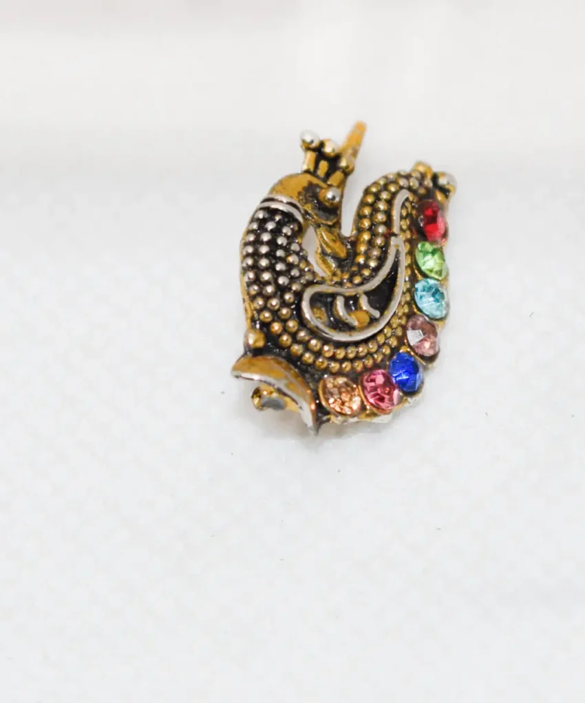 Explore the exquisite Peacock Nose Cuff Jewelry, featuring intricate designs and stunning details. Elevate your style with this unique, handcrafted accessory.