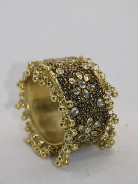 Kundan Bracelets for Women (1)