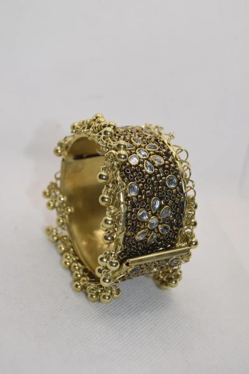 Kundan Bracelets for Women (1)