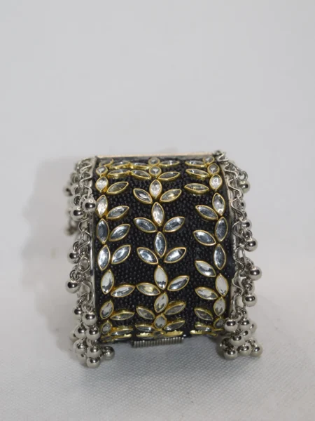 Kundan Broad Bracelet (1)
