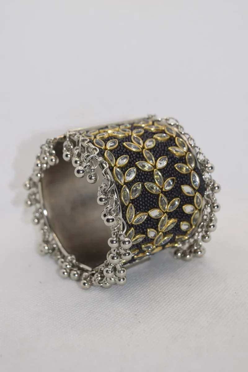 Kundan Broad Bracelet (1)