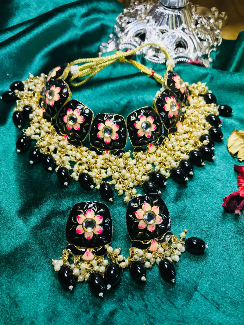 Kundan Choker Set Pakistan