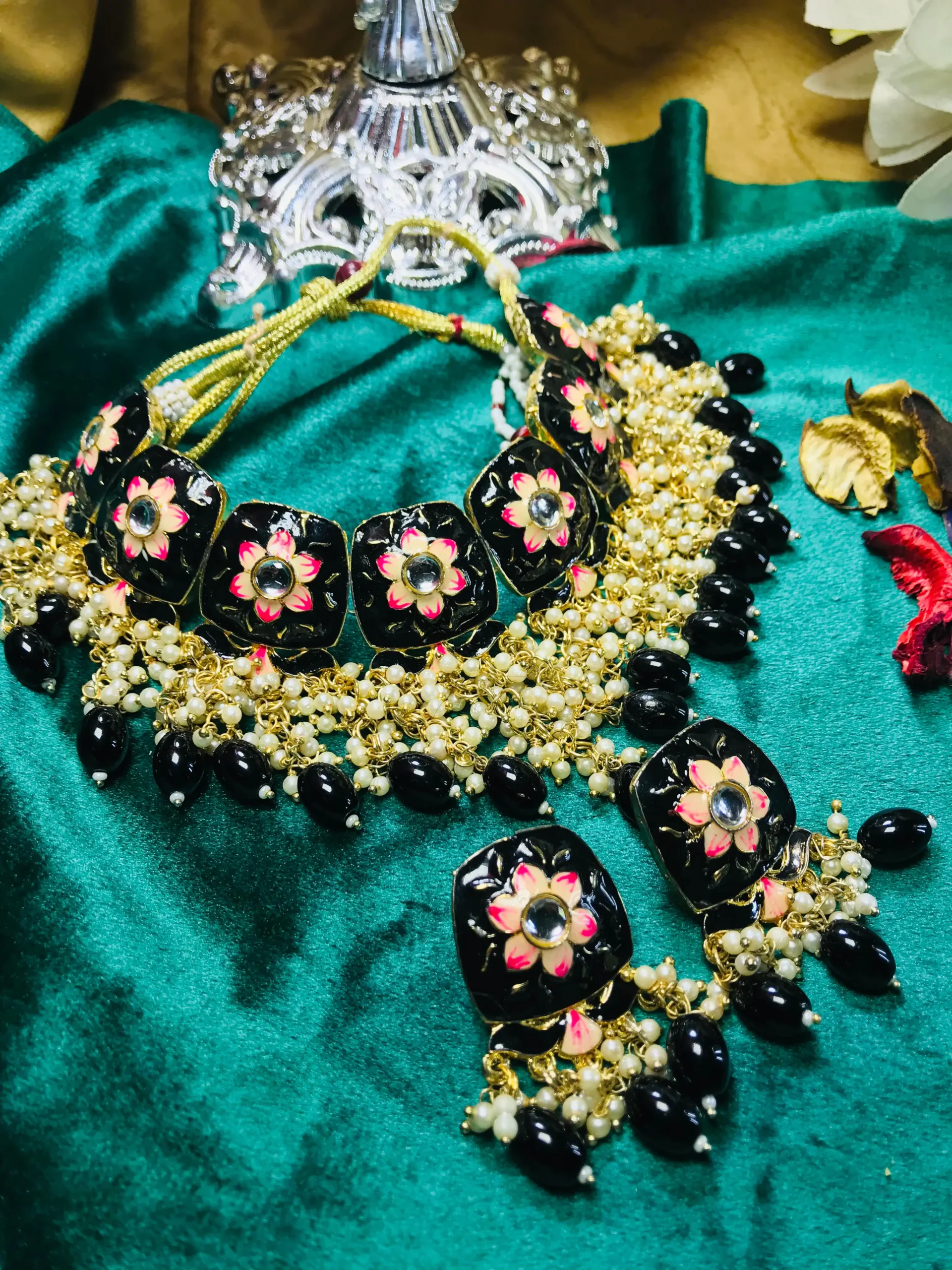 Kundan Choker Set Pakistan