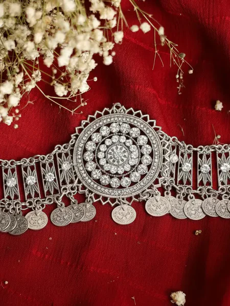 Silver Matha Patti Design in Pakistan