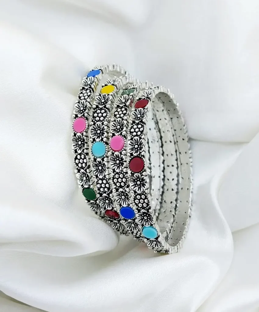 Silver Metal Bangles Set