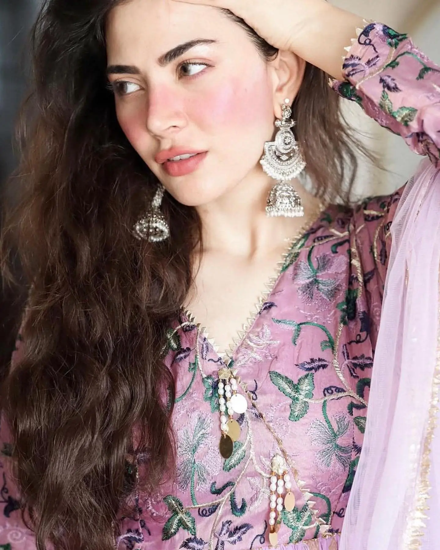 Why Oxidized Jewelry is Making a Bold Comeback in Pakistan? 5 Why Oxidized Jewelry is Making a Bold Comeback in Pakistan (1)
