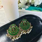 Pure Emerald Green Kundan Earrings
