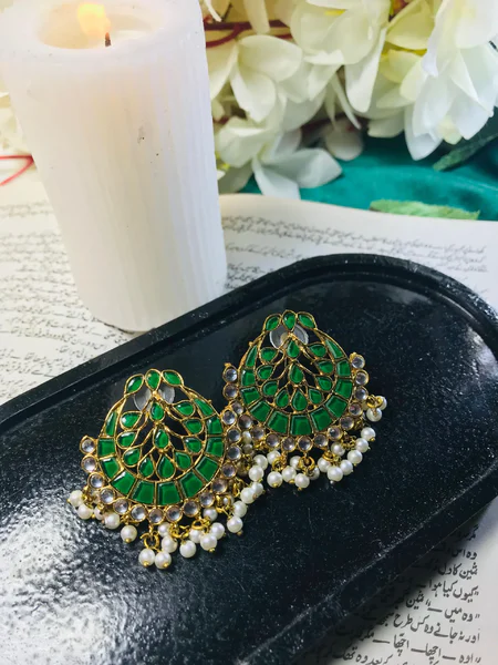 Pure Emerald Green Kundan Earrings