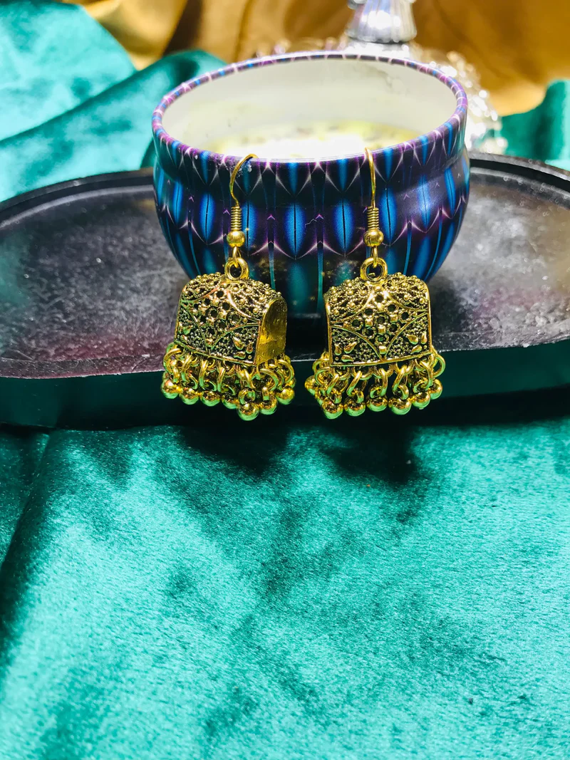 Small Jhumki Earrings Gold