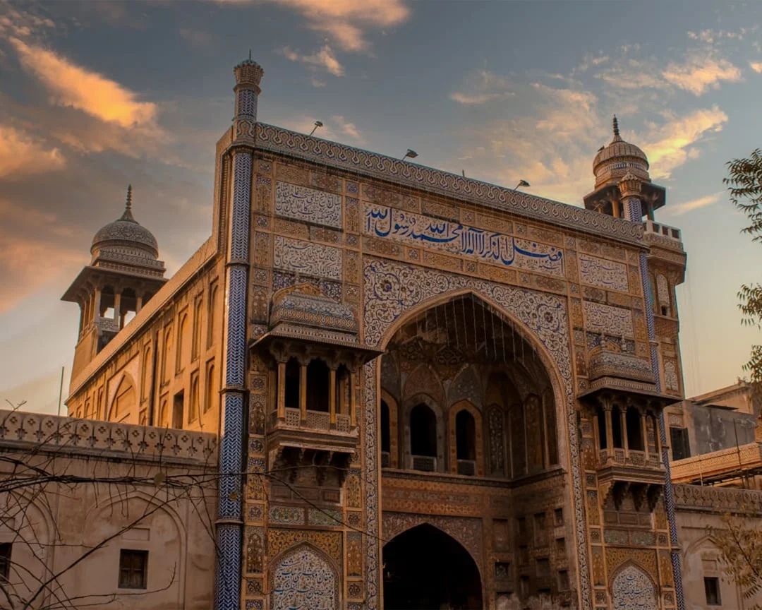 Delhi Gate Lahore – The Walled City of Lahore Ultimate Heritage (17)