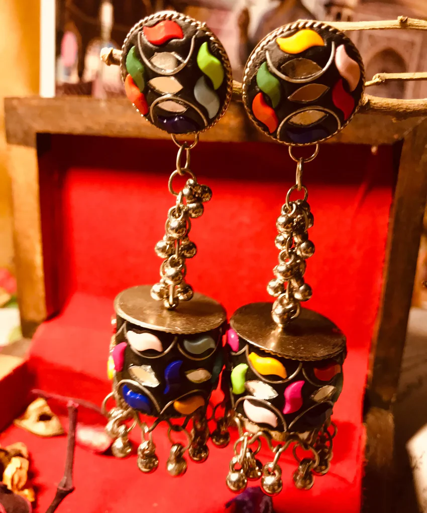 Intricarcy of Big Silver Dangle Earrings (1)