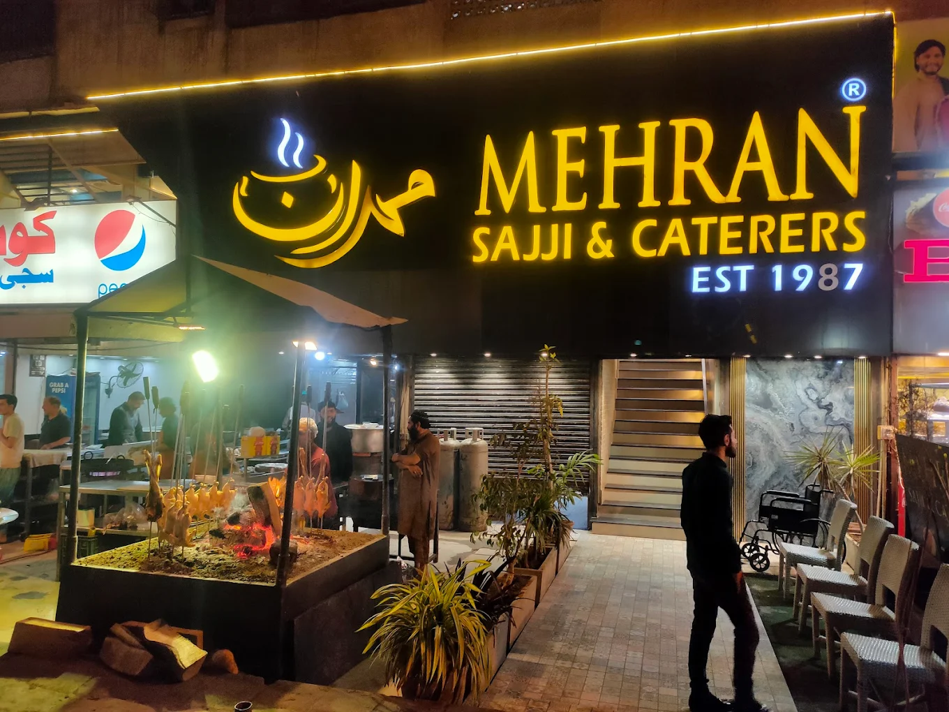 Outdoor Restaurants in Karachi Dining with a View- 4